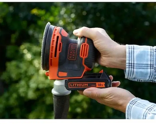 מלטשת אקצנטרית ללא סוללה BDCROS18N-XJ מבית Black & Decker