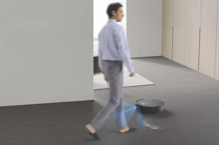 שואב רובוטי Deebot X8 Pro Omni זיהוי מכשולים בזמן אמת
