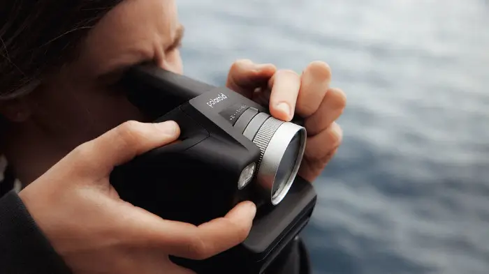 polaroid I-2