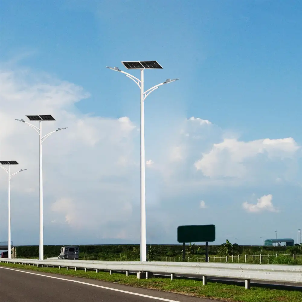 תאורה סולארית 100W Solar Grain Light מבית Blue Carbon