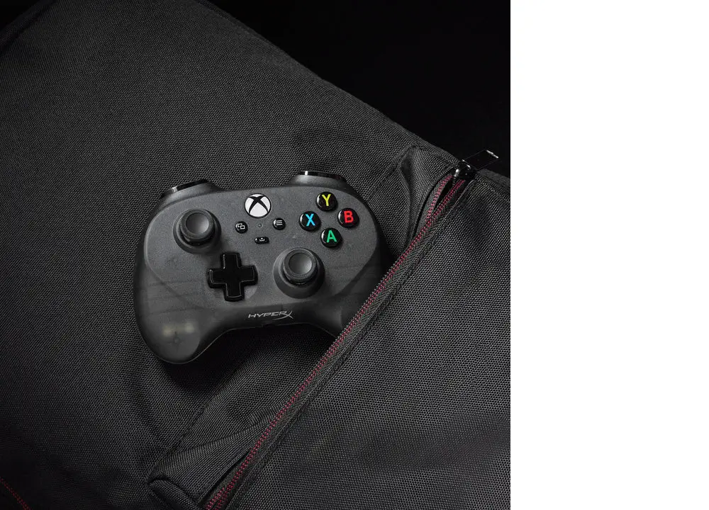 בקר חוטי דגם Clutch Tanto - Mini מבית HyperX
