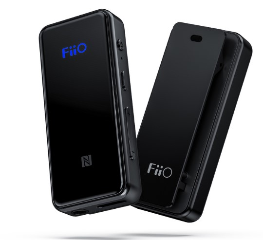 מגבר אוזניות נייד + Bluetooth + DAC מובנה BTR5 FiiO